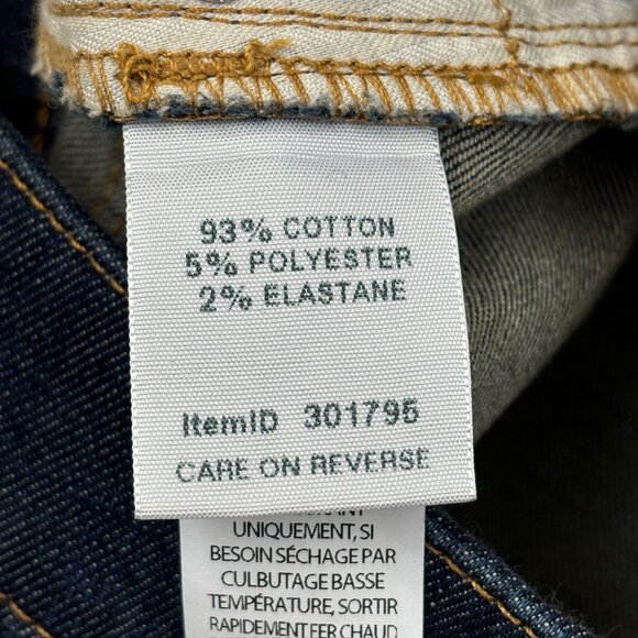 L.L. Bean Modern Fit Straight Women's size 14P Dark Wash Blue Denim Jeans - Picture 3 of 4